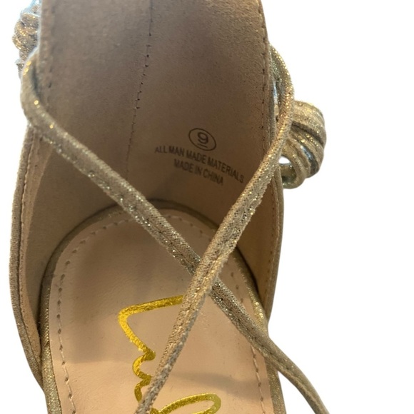 Lulus Aimee Champagne Metallic Lace-Up Heels
Gold Glam Black Tie NYE shoes - Picture 9 of 15